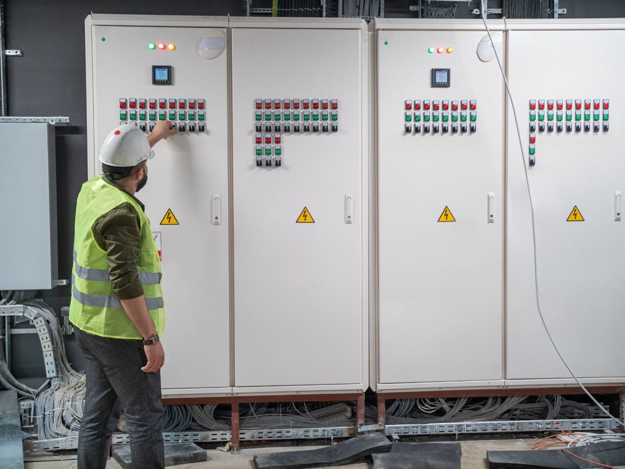 ETIHAD WE Transmission Substation HVAC & LSP